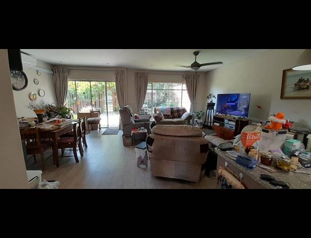 3 BEDROOM TOWNHOUSE FOR SALE IN CLUBVIEW